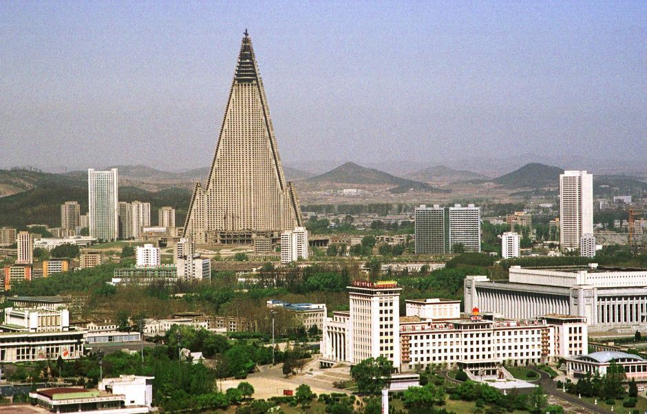 north korea pyramid hotel