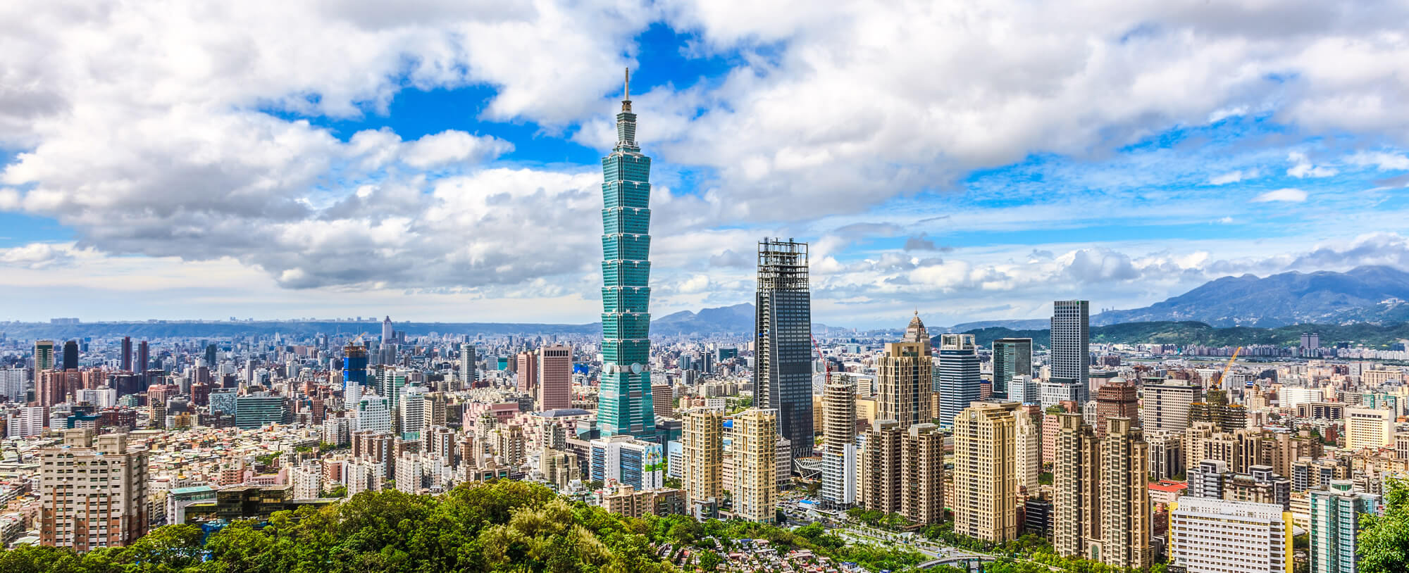 Panoramic of Taipei city skyline